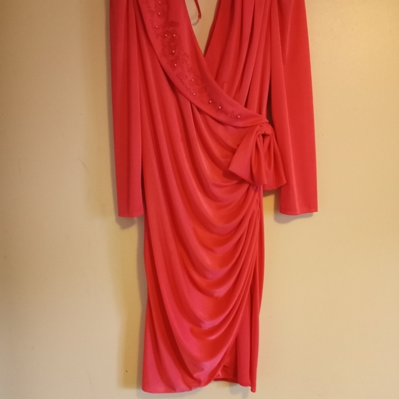 Open- Back Pretty In Pink Dress Size US L - Picture 2 of 5